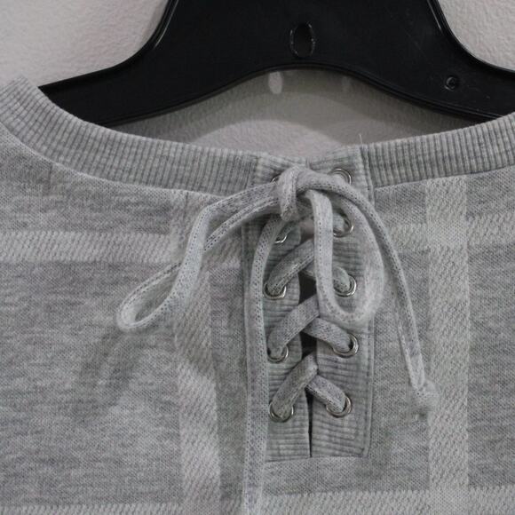 Liz Claiborne Gray Windowpane Check Knit Top Size Small Classic Minimalist - Picture 6 of 7